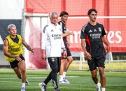 爱游戏-关于里程碑夜！上海申花止住颓势；葡超国际比赛日刷纪录；压力陡增；医务组通报恢复的信息-爱游戏