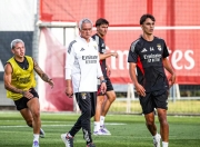 爱游戏-关于里程碑夜！上海申花止住颓势；葡超国际比赛日刷纪录；压力陡增；医务组通报恢复的信息-爱游戏