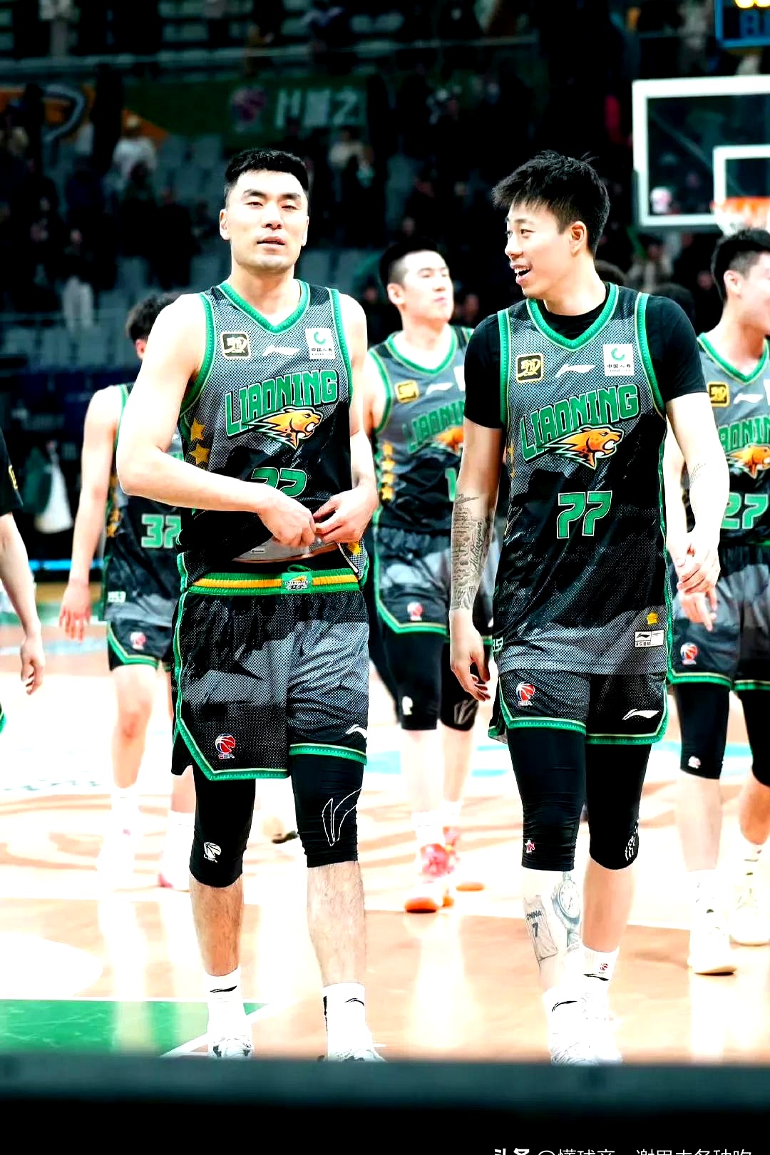 冲刺阶段广东宏远备战欧超杯，临场应变细节曝光，更衣室稳定，团队化学反应显著