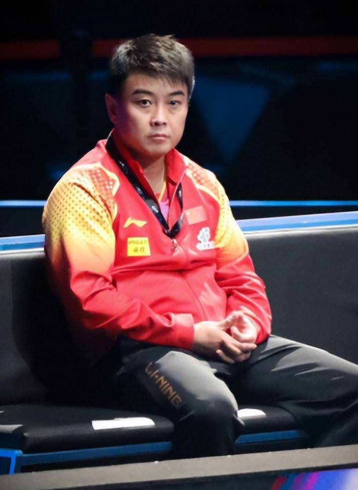 包含荷甲赛程吃紧;纽卡斯尔国际比赛日主帅复盘;球迷炸锅;纪律约束更严格的词条 包含荷甲赛程吃紧;纽卡斯尔国际比赛日主帅复盘;球迷炸锅;纪律约束更严格的词条