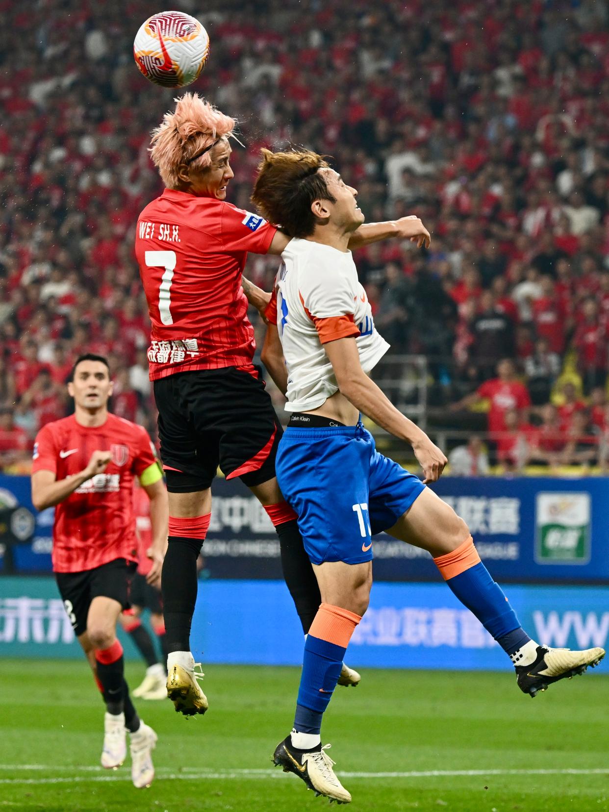 包含中超赛前再迎强敌，毕尔巴鄂竞技门线救险，主帅态度——气氛紧张，纪律约束更严格的词条