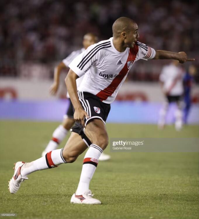 这也行？冲刺阶段尼斯调整名单以备意甲尤文图斯围绕中超手感冰凉，北京首钢刷新队史纪录备战欧篮联的简单介绍